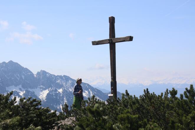 Gipfelkreuz des Petersköpfl