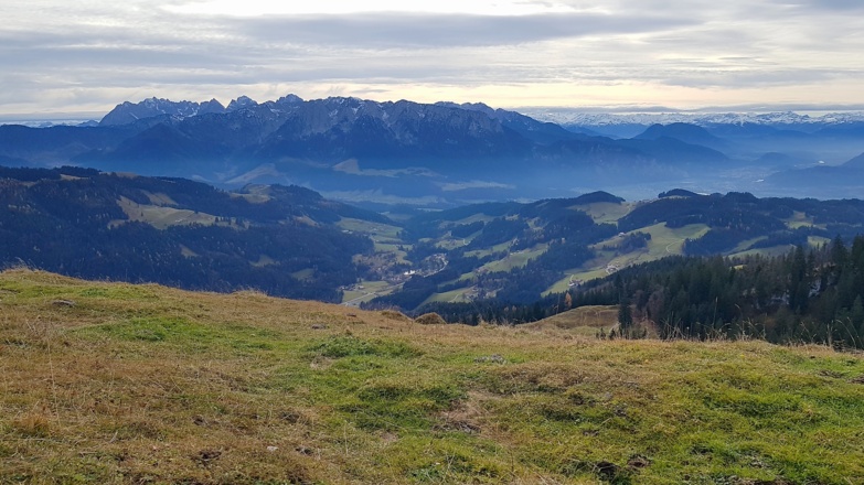 Blick Richtung Kaiser und Inntal