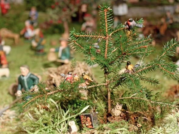 Viechtwanger Hauskrippe Vogelbäumchen