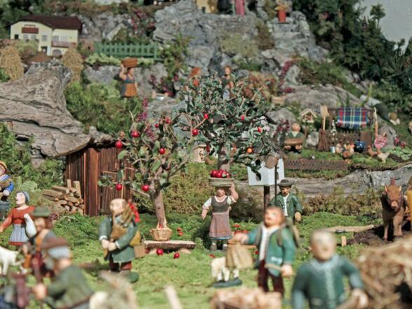 Viechtwanger Hauskrippe - Apfelbäuerin