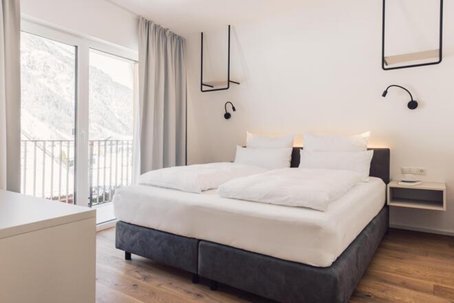 Doppelzimmer mit Balkon