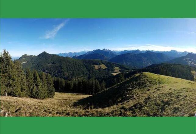 Blick auf den Ort Jungholz, das Rohrmooshöfle ist ganz oben (nicht im Bild zu sehen)