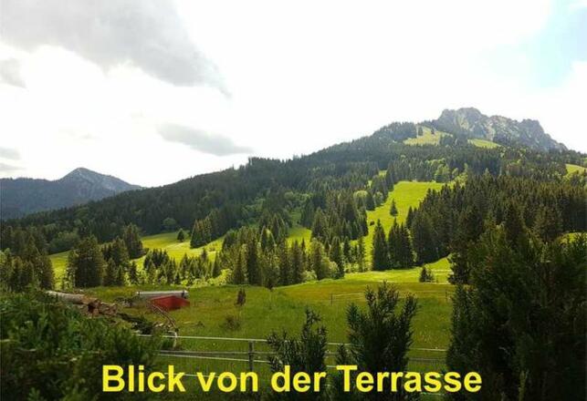 Herrlicher Blick vom Balkon der FeWo Rohrmooshöfle 2