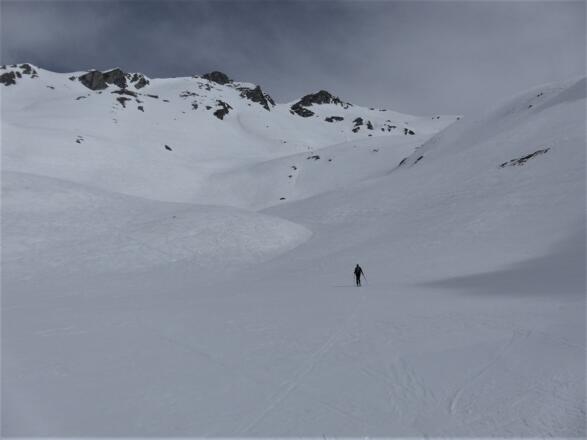 gestuftes Muldental zum Romatenspitz