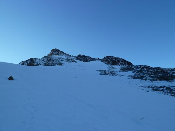 Über den Vermuntgletscher geht es zur Dreiländerspitze.