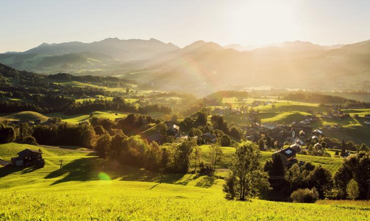 Ausblick vom Berghof Fetz am Bödele in den Bregenzerwald