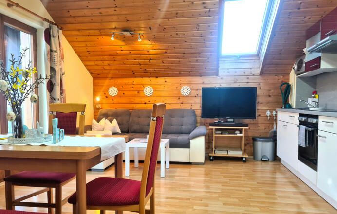 2022_Kinderzimmer2_FEWO_Loindl