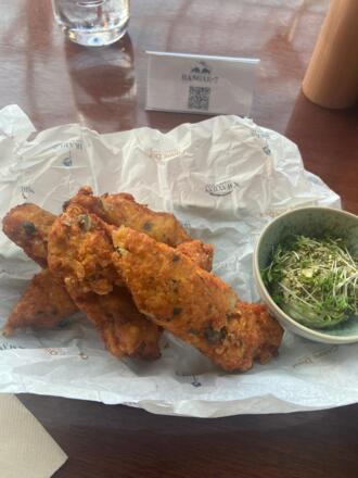 Huhn in Kürbiskernpanade im Hangar 7 -Nachmittagssnack @tripreiseideen @trip_reisen