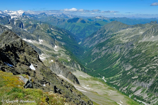 Blick hinunter ins Gasteiner Tal.