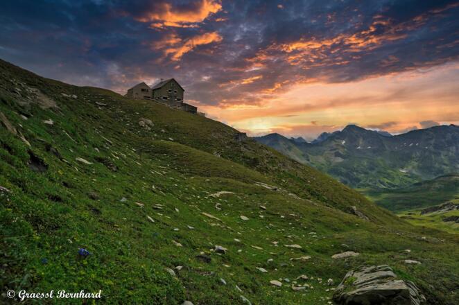 Naturschauspiel über der Salmhütte.