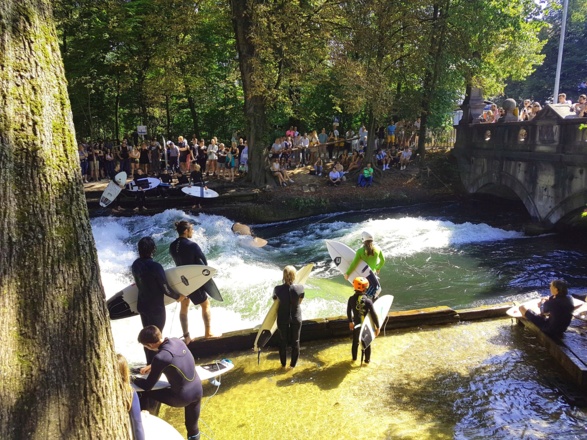 Surfen auf der stehenden Welle