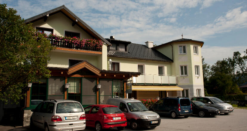 Attersee-Hotel _Gasthaus-Pension_ zur Nixe 1