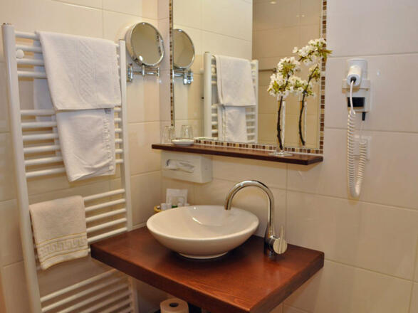 Badezimmer Hotel Föttinger**** Steinbach am Attersee