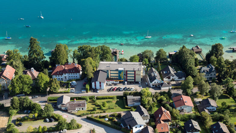 2017-luftaufnahme-hotel-attersee-hotel-attersee