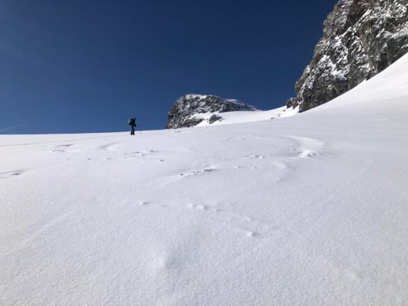 Blick auf Gipfel der Hinteren Jamspitze
