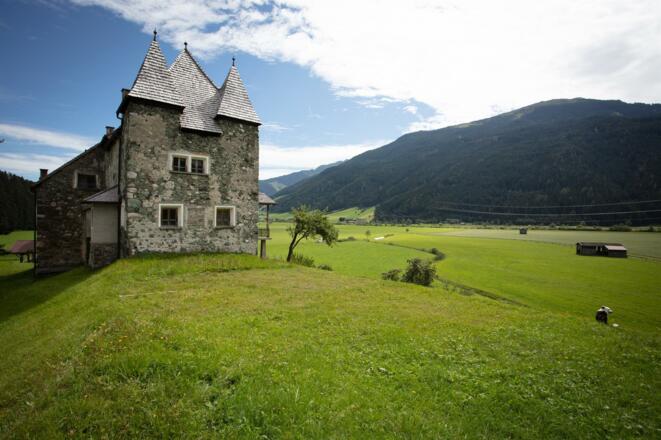Schloss Einödberg mit traumhafter Aussicht