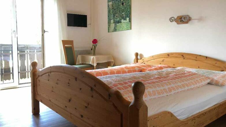 Zimmer Nr. 3 NEU tour