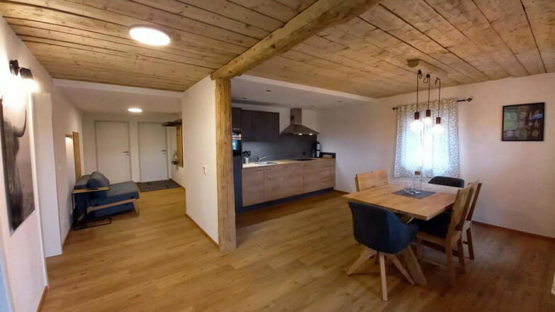 Ferienhaus Pesendorfer - Ferienwohnung Eiche_