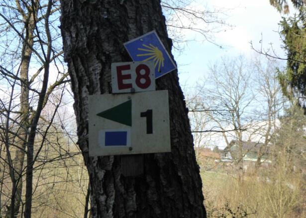 Wegmarkierung Nr. 1