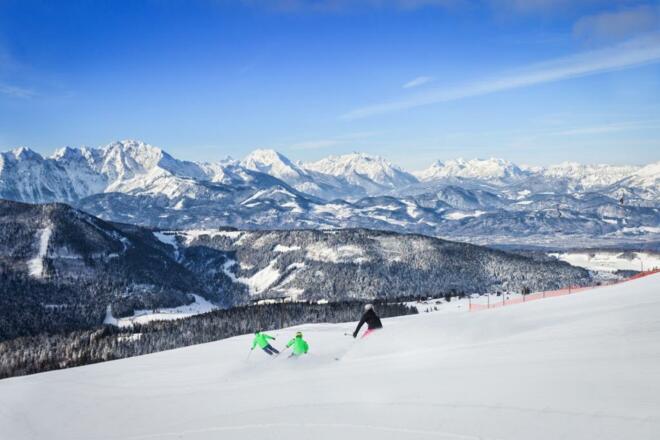 Ski fahren mit Ausblick in Gaissau-Hintersee