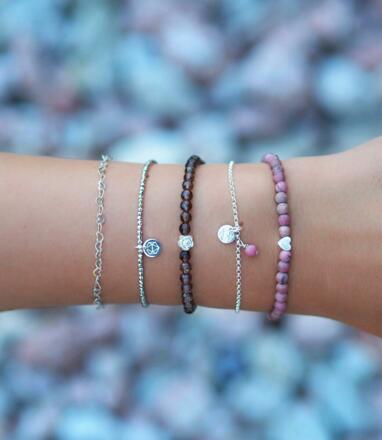 Armbänder