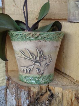 Hirsch Topf mit Blume