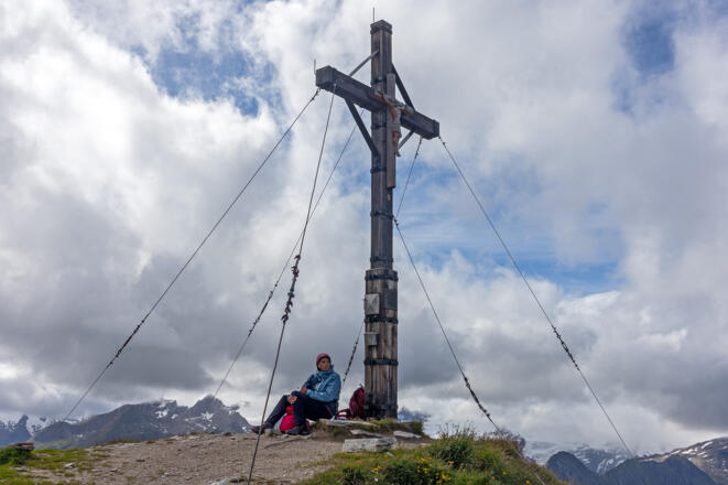 Gipfelkreuz am Berger Kogel (2656 m).