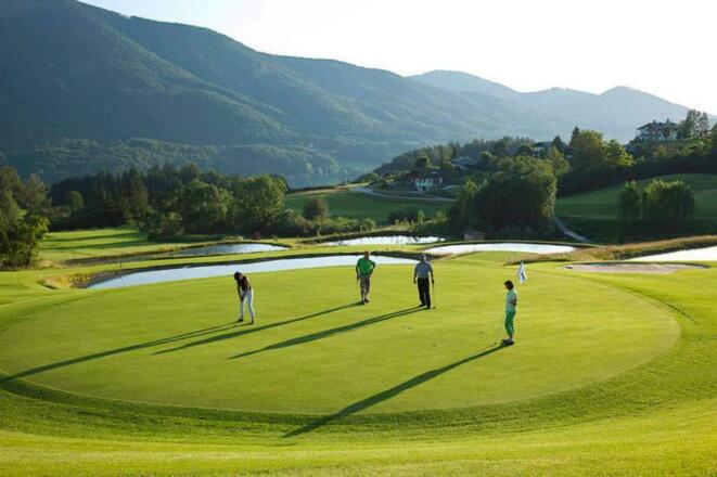 files-GalleryGolf13Gallerylarge.jpg