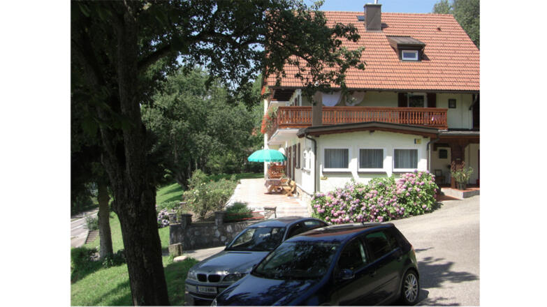 Haus am Hang
