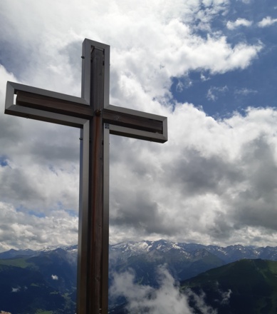 BHG kruis aan de Hirschkarspitze