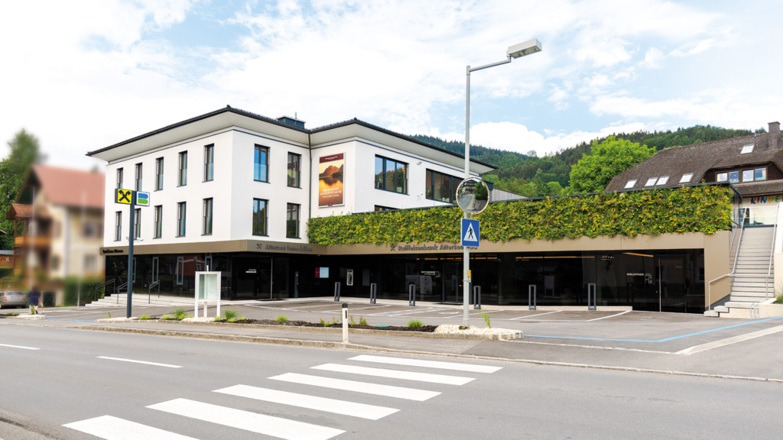 Bankhaus_Attersee_Unser_Salzkammergut-1-2_