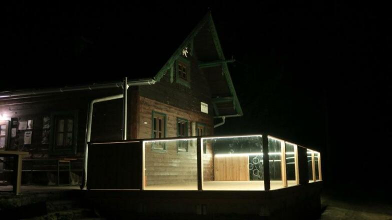 Neue Terrasse am Braunberg