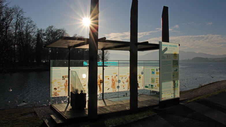 Pfahlbau Erlebnis.Welt.Erbe - Pfahlbau Pavillon Seewalchen