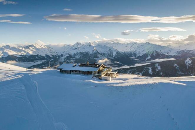 Panorama Alm Blick Richtung Hohe Tauern