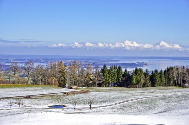 Chiemseeblick von Hintergschwendt