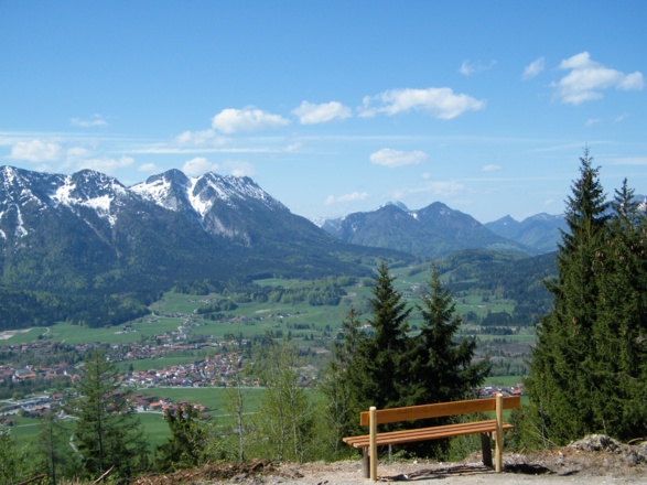 Das Aussichtsplateau auf dem Weg zur Bäckeralm
