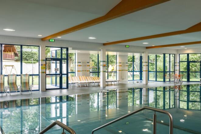 Foto: Anton Eitzinger, Hallenbad Vöcklawelt Poolbereich, Vöcklamarkt