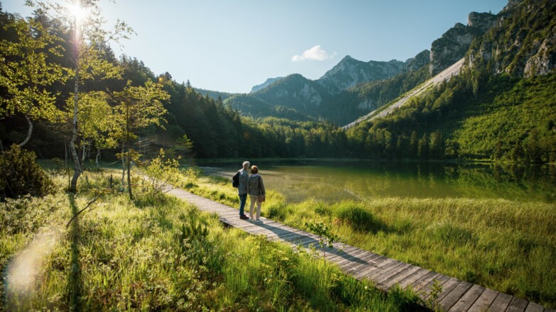 Frillensee mit Blick auf den Hochstaufen