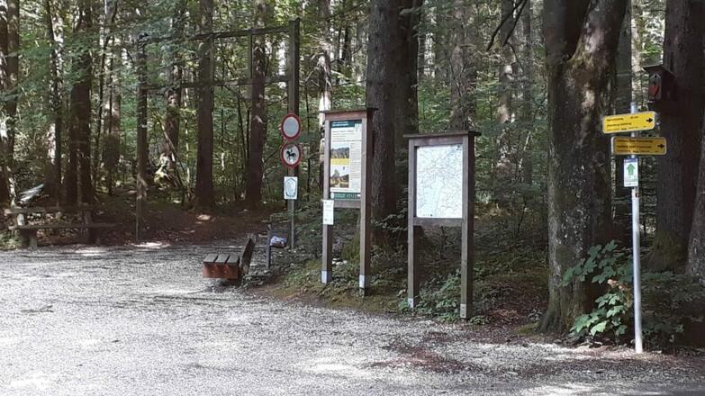 2018-parkplatz-marktwaldstra-e-2