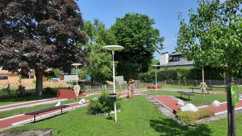 2021 Minigolf Foto Johanna Kiebler