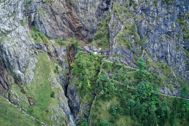 Der Weg zur Höllentalklamm