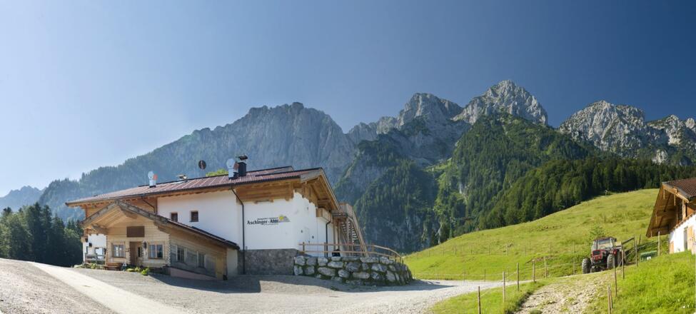 Aschingeralm Wandern Einkehr Hütte Alm