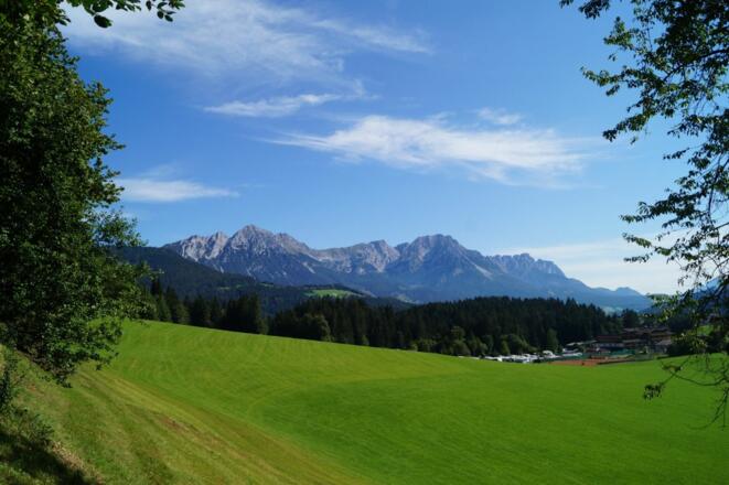 Söll_Dorfrunde_Ausblick_Wilder Kaiser