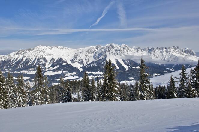 Scheffau_Brandstadl Gipfelkreuz Winterrunde_Wilder Kaiser