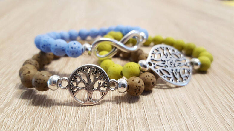 Armbänder