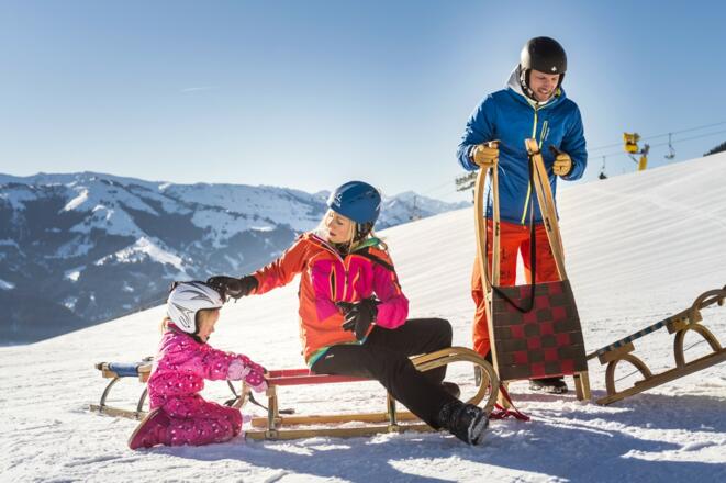 Going_Rodeln_Familie_Wilder Kaiser