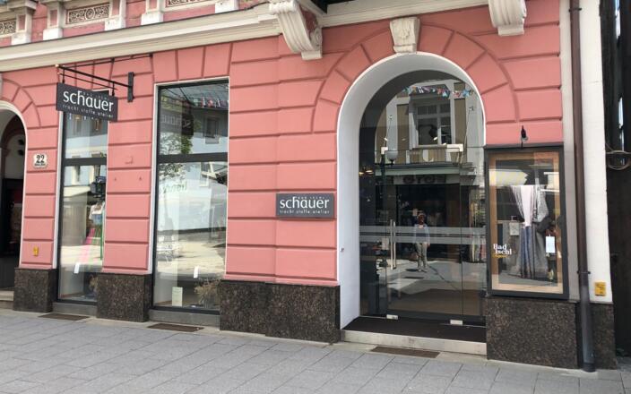 Schauer Tracht.Stoffe.Atelier