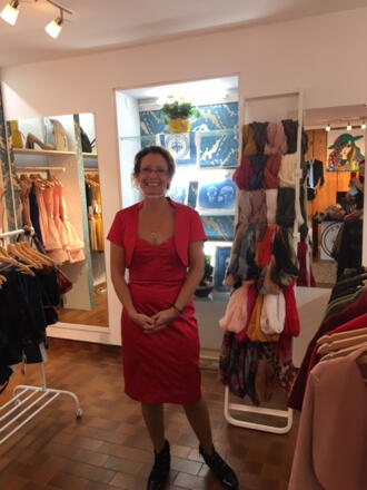 Mona's Boutique