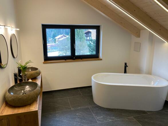 Penthaus Badezimmer mit Badewanne