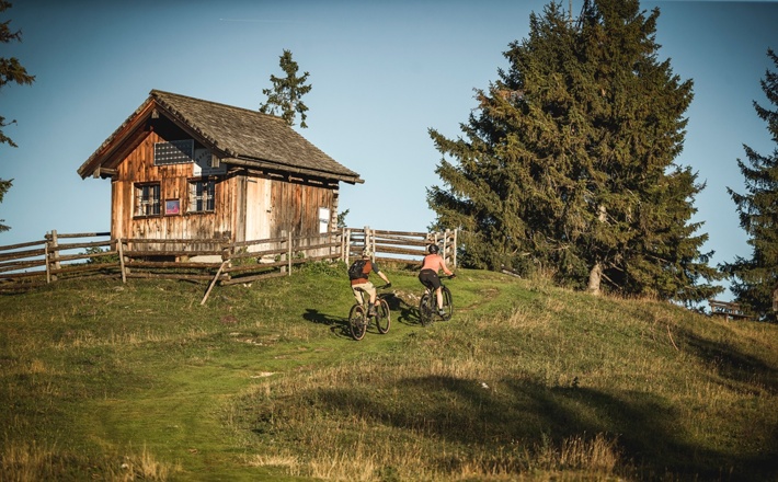 Mit dem Mountainbike zur Bezoldhütte